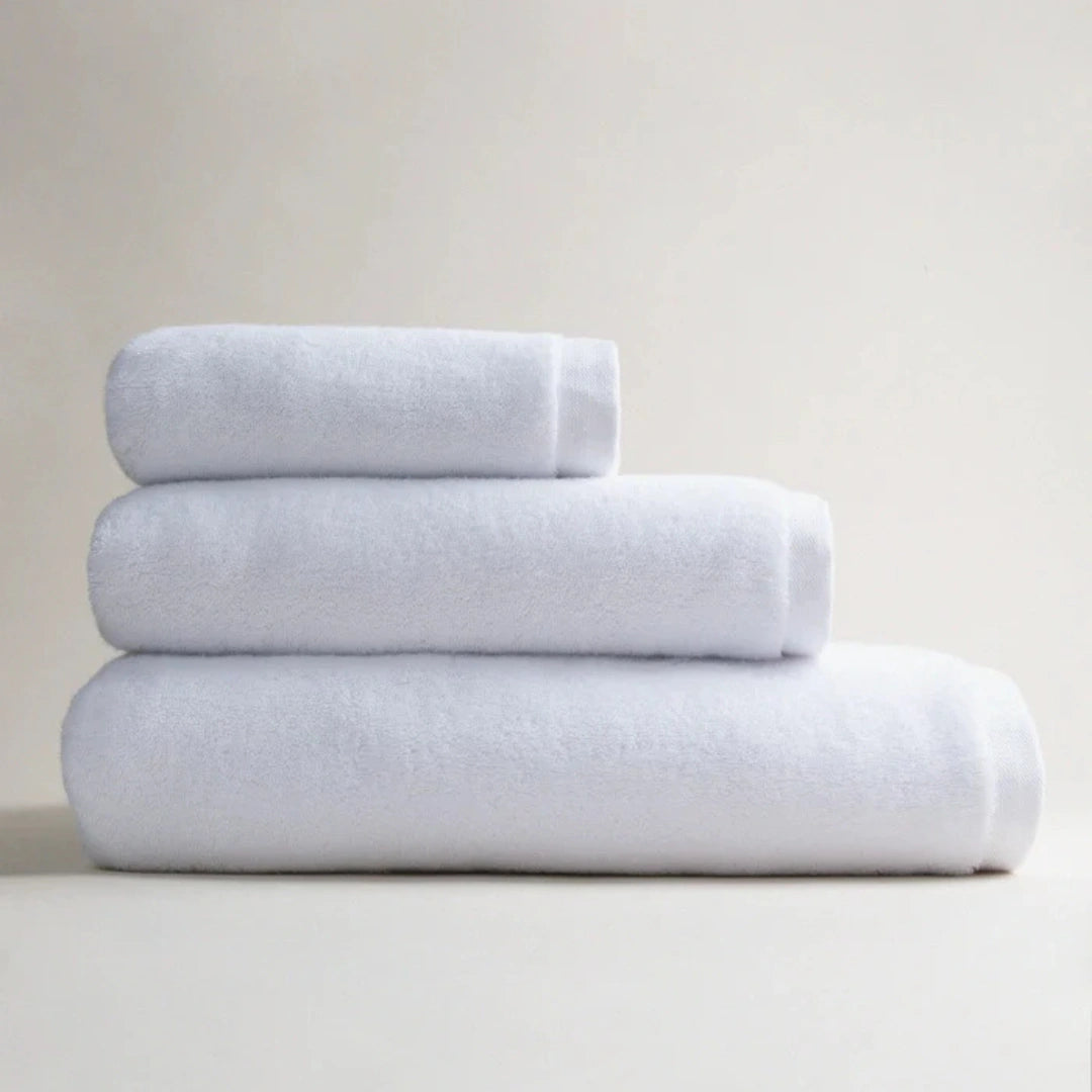 Three-piece bamboo towel set piled – bath, hand and face towels, soft, absorbent and sustainable