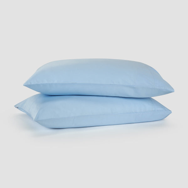 Ropa de cama bambú azul de Momo Cotton – tejido de satén 300 hilos, suave, transpirable y sostenible.