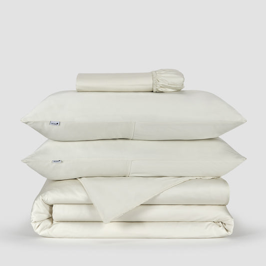 Jogo Capa de Edredão roupa de cama Branco pérola bambu by Momo Cotton – tecido de cetim 300 fios, suave, respirável e sustentável.